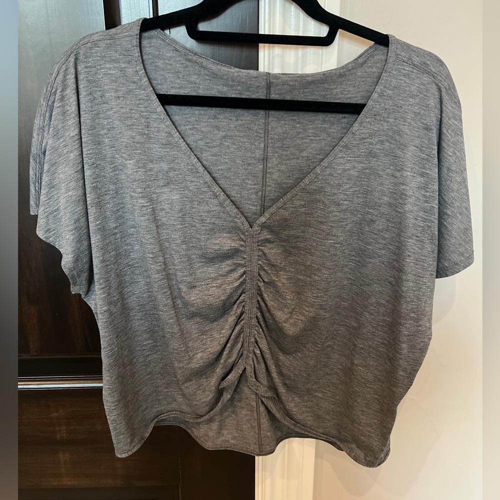 lululemon gray gathered tshirt